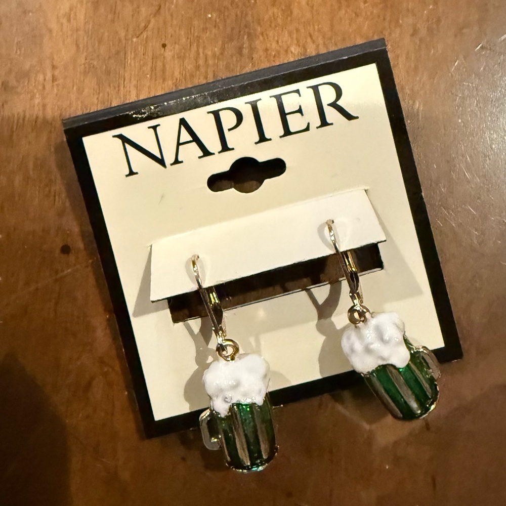 NWT Napier Green and Gold Beer Mug Earrings
